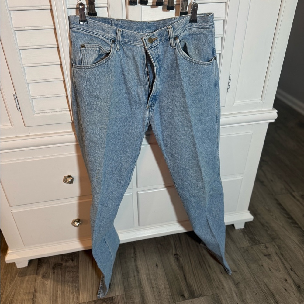 Wrangler Men's Straight Jeans in Light Blue